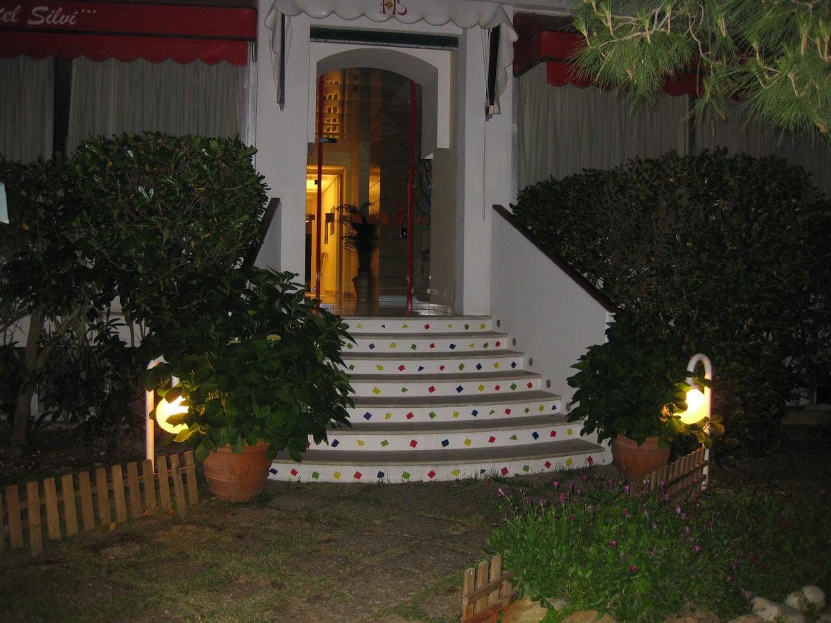 Hotel Silvi Silvi Marina Esterno foto