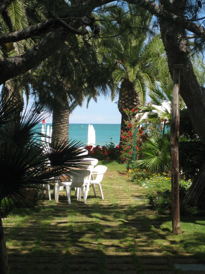 Hotel Silvi Silvi Marina Esterno foto